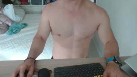 Snapshot of mitcheli chatting on 02-23-26, 03:31 Onlyfans online show from 02-23-26, 03:31