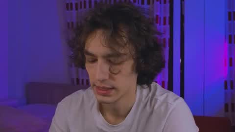 Snapshot of mitchelkors chatting on 03-23-26, 12:58 MitchelKors online show from 03-23-26, 12:58