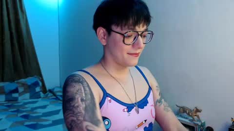 Snapshot of mitchell_reach chatting on 08-07-26, 12:34 mitchell_reach online show from 08-07-26, 12:34