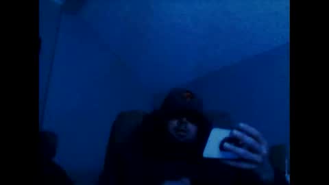 Snapshot of mitchelllane999 chatting on 12-19-25, 06:09 wassi2kezzy online show from 12-19-25, 06:09