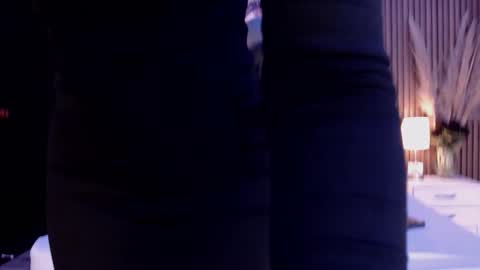 Snapshot of miticabrennet chatting on 12-03-25, 03:25 Mtica Brennet online show from 12-03-25, 03:25