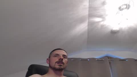 Snapshot of mitsch01 chatting on 05-22-26, 10:54 Mitsch online show from 05-22-26, 10:54
