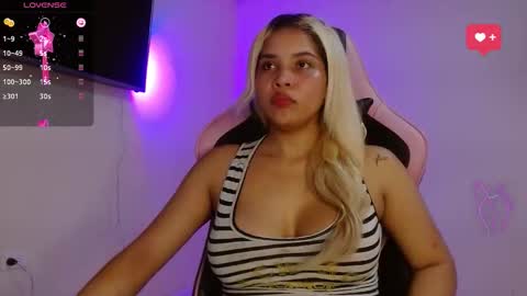 Snapshot of mitsuka_soji chatting on 10-19-25, 08:09 Hanna online show from 10-19-25, 08:09