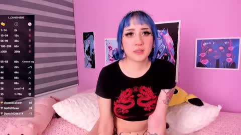 Snapshot of miwaviolet chatting on 02-09-25, 11:57 Miwa Violet online show from 02-09-25, 11:57