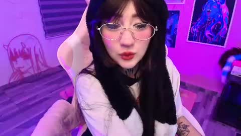  Miwa Violet  online show from 06-22-26, 02:02