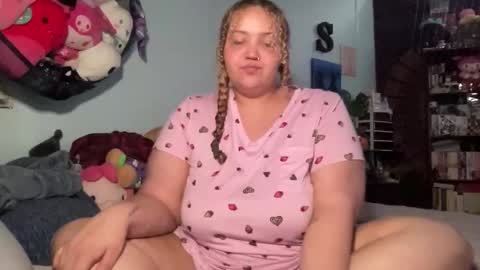 Snapshot of mixxedgoodness222 chatting on 01-09-26, 03:31 mixxedgoodness222 online show from 01-09-26, 03:31