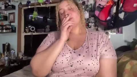 Snapshot of mixxedgoodness222 chatting on 02-08-26, 03:54 mixxedgoodness222 online show from 02-08-26, 03:54