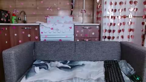 Snapshot of miya_here chatting on 02-06-26, 01:03 Miya online show from 02-06-26, 01:03