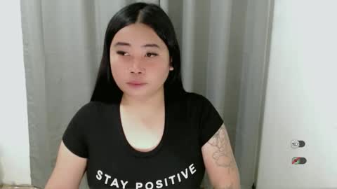 Snapshot of miya_licious chatting on 02-15-26, 08:46 cassie marie online show from 02-15-26, 08:46