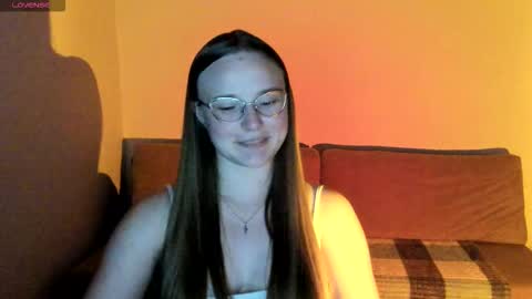 Snapshot of miya_mimi chatting on 09-12-25, 07:47 Miya online show from 09-12-25, 07:47