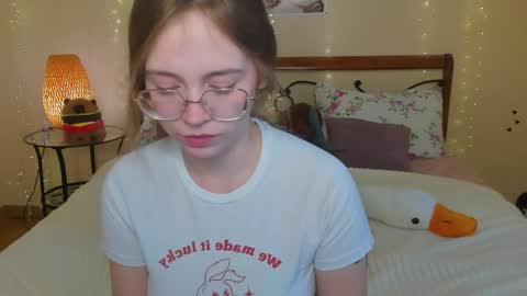 Miya online show from 05-19-26, 01:56