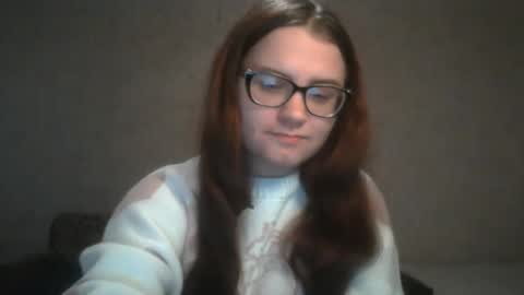 Snapshot of miyabe chatting on 12-21-24, 07:24 Milana online show from 12-21-24, 07:24