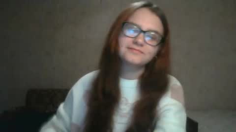 Snapshot of miyabe chatting on 12-28-24, 07:22 Milana online show from 12-28-24, 07:22