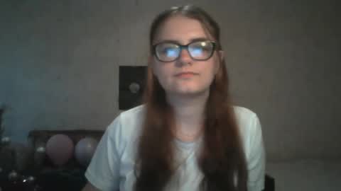 Snapshot of miyabe chatting on 03-07-25, 01:29 Milana online show from 03-07-25, 01:29