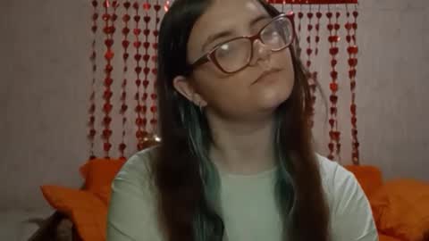 Milana online show from 02-13-26, 05:20