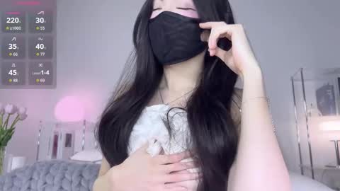 Snapshot of miyu_aikawa chatting on 10-18-25, 03:13 Miyu online show from 10-18-25, 03:13