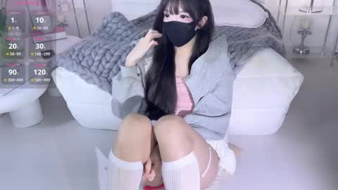 Snapshot of miyu_aikawa chatting on 10-20-25, 03:01 Miyu online show from 10-20-25, 03:01