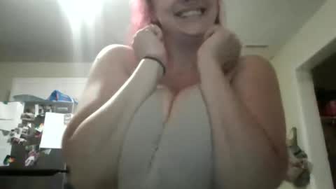 Snapshot of miztrezk chatting on 05-14-26, 11:50 miztrezk online show from 05-14-26, 11:50