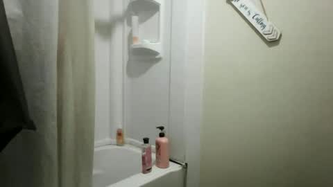 Snapshot of miztrezk chatting on 05-19-26, 03:13 miztrezk online show from 05-19-26, 03:13