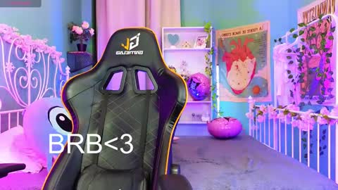 Mizuki online show from 02-22-25, 12:05