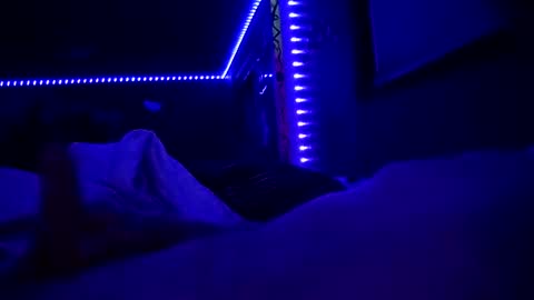 Snapshot of mjolnirandazzarra chatting on 03-12-25, 12:15 mjolnirandazzarra online show from 03-12-25, 12:15