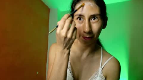 Snapshot of mli739709 chatting on 01-31-25, 06:02 MoonLipson online show from 01-31-25, 06:02