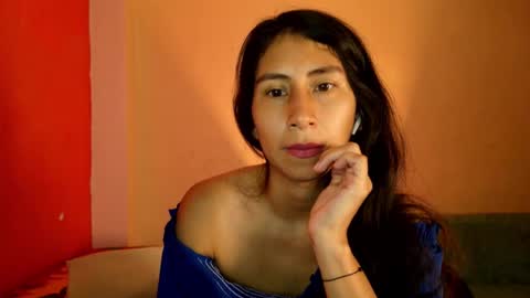 Snapshot of mli739709 chatting on 02-25-25, 01:06 MoonLipson online show from 02-25-25, 01:06