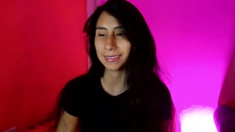 Snapshot of mli739709 chatting on 03-01-25, 05:31 MoonLipson online show from 03-01-25, 05:31