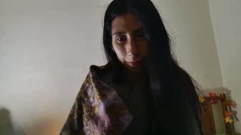 Snapshot of mli739709 chatting on 10-28-25, 12:14 MoonLipson online show from 10-28-25, 12:14