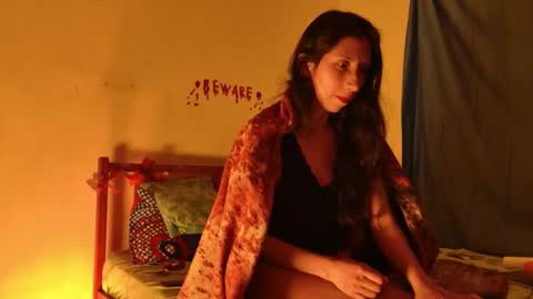 Snapshot of mli739709 chatting on 11-22-25, 01:04 MoonLipson online show from 11-22-25, 01:04