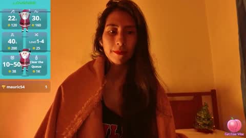 Snapshot of mli739709 chatting on 12-20-25, 11:28 MoonLipson online show from 12-20-25, 11:28