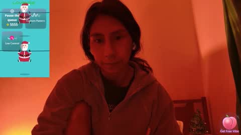Snapshot of mli739709 chatting on 12-21-25, 10:00 MoonLipson online show from 12-21-25, 10:00