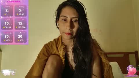 Snapshot of mli739709 chatting on 01-06-26, 02:15 MoonLipson online show from 01-06-26, 02:15