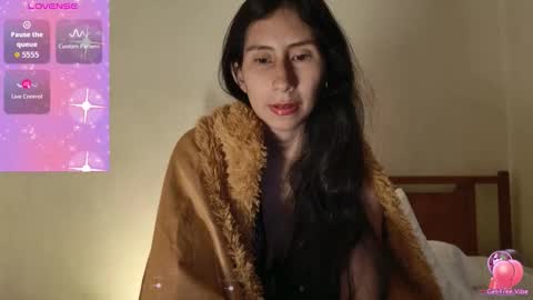 Snapshot of mli739709 chatting on 01-18-26, 11:25 MoonLipson online show from 01-18-26, 11:25