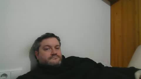 Snapshot of mmconi chatting on 02-12-25, 02:35 mmconi online show from 02-12-25, 02:35