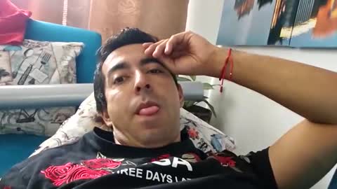 Migue online show from 06-06-26, 06:34