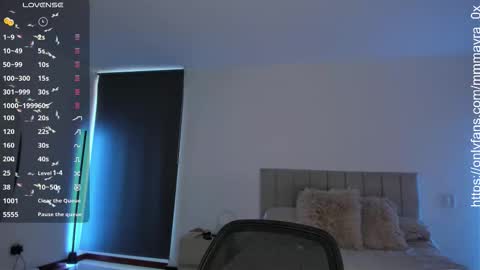 MAYRA   online show from 11-28-25, 09:06