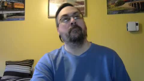 Snapshot of mmr45 chatting on 01-16-25, 06:37 mmr45 online show from 01-16-25, 06:37