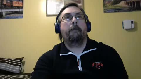 Snapshot of mmr45 chatting on 01-19-25, 04:22 mmr45 online show from 01-19-25, 04:22