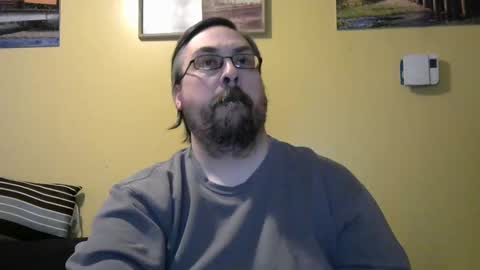 Snapshot of mmr45 chatting on 01-28-25, 12:57 mmr45 online show from 01-28-25, 12:57