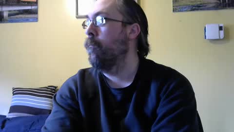 Snapshot of mmr45 chatting on 02-04-25, 06:06 mmr45 online show from 02-04-25, 06:06