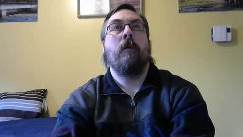 Snapshot of mmr45 chatting on 02-15-25, 11:14 mmr45 online show from 02-15-25, 11:14