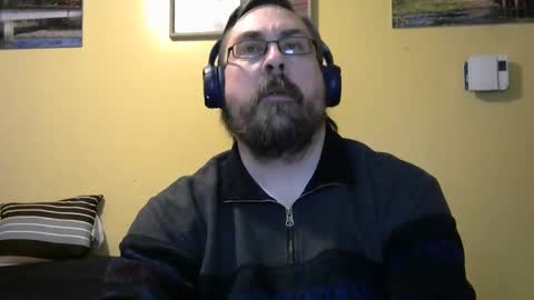 Snapshot of mmr45 chatting on 02-16-25, 05:04 mmr45 online show from 02-16-25, 05:04