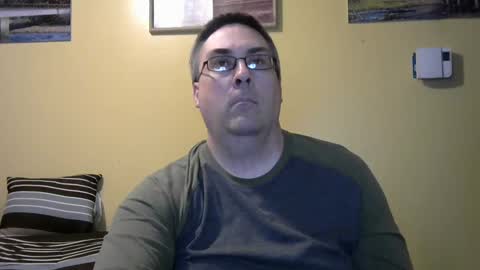 Snapshot of mmr45 chatting on 10-02-25, 03:46 mmr45 online show from 10-02-25, 03:46