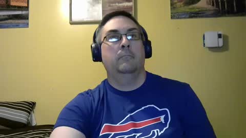 Snapshot of mmr45 chatting on 10-06-25, 03:48 mmr45 online show from 10-06-25, 03:48