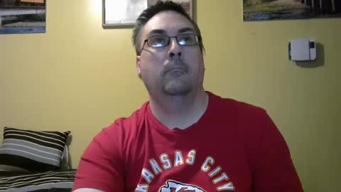 Snapshot of mmr45 chatting on 10-07-25, 03:47 mmr45 online show from 10-07-25, 03:47