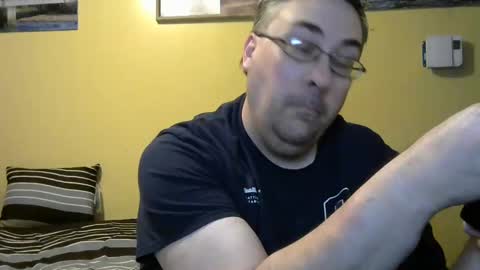 Snapshot of mmr45 chatting on 10-09-25, 04:54 mmr45 online show from 10-09-25, 04:54