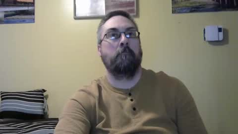 Snapshot of mmr4545 chatting on 05-26-26, 03:02 mark online show from 05-26-26, 03:02