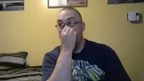 mark online show from 06-17-26, 04:37