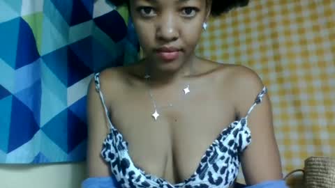 mmyriame online show from 06-30-26, 12:06